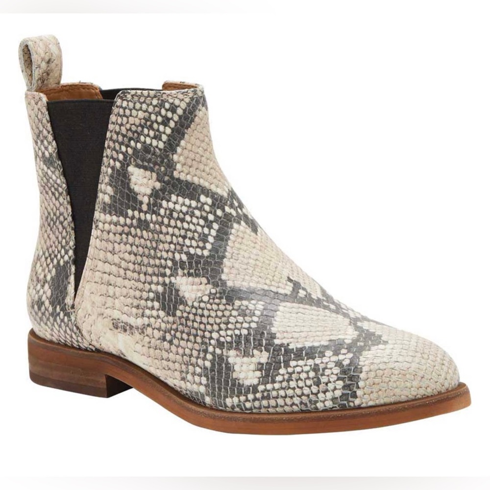 NWOB Lucky Brand Haylia Leather Snake Print Bohemian Ankle Chelsea Booties Sz 6‎